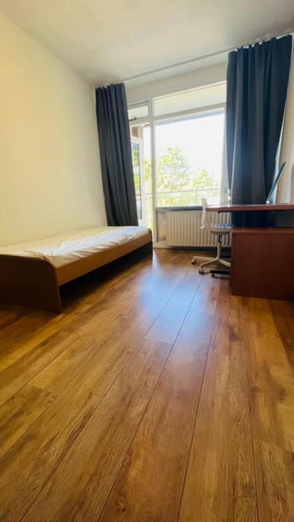 Room for rent 1000 euro Joseph Haydnlaan, Leiden