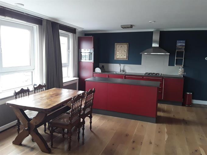 Zimmer bei Gevers Deynootweg In Den Haag