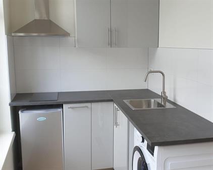 Studio for rent 995 euro Generaal Cronjestraat, Haarlem