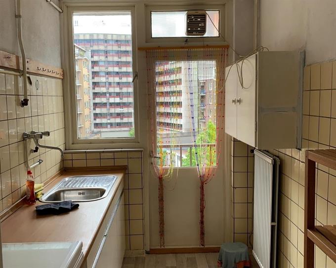Zimmer bei Schilderstraat In Rotterdam