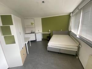 Kamer te huur 400 euro Oranjelaan, Den Haag