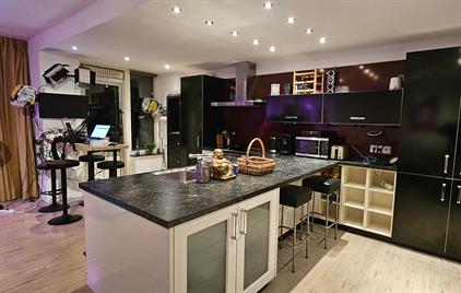 Kamer te huur 1100 euro Nachtwachtlaan, Amsterdam