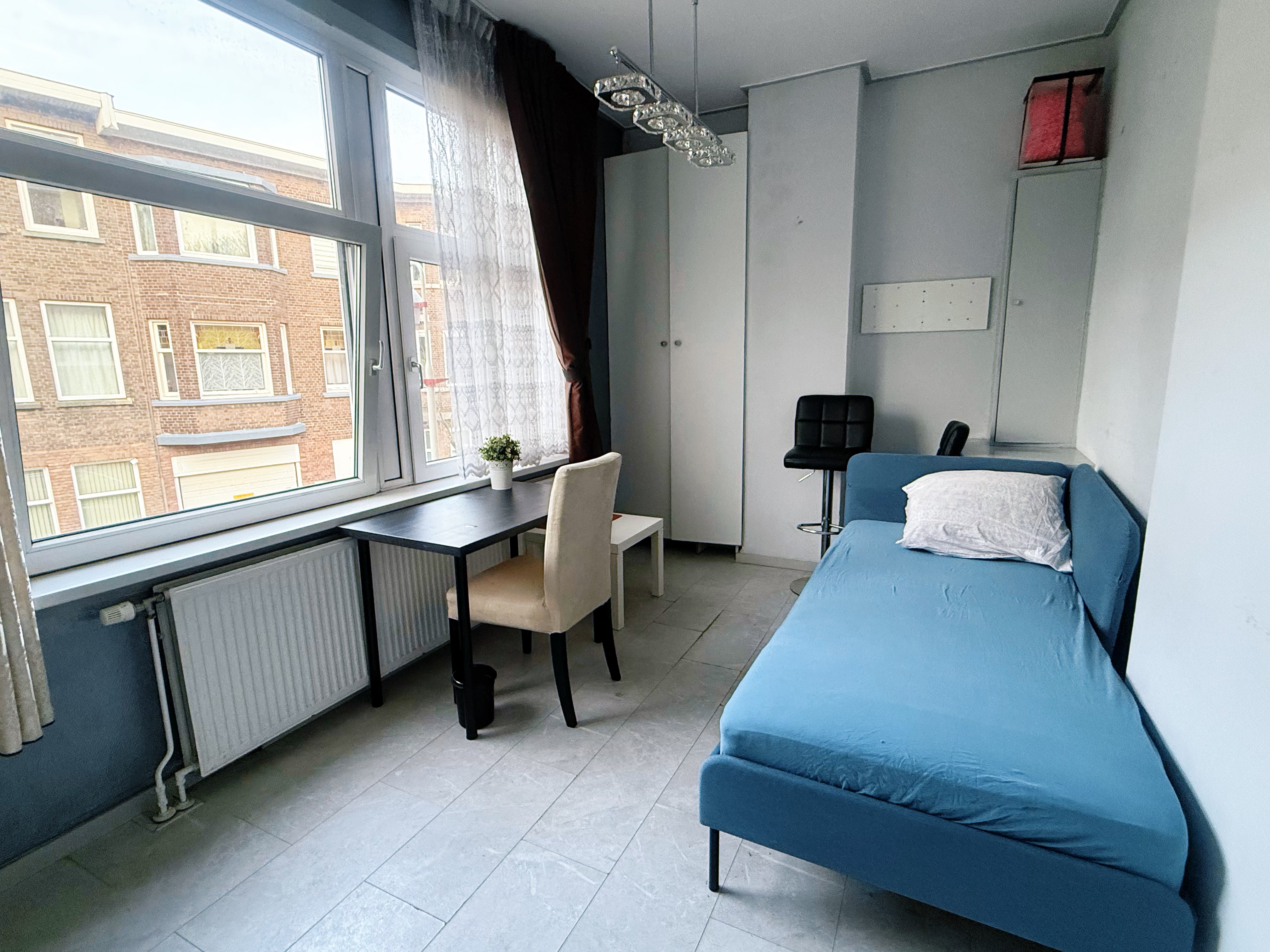 Kamer te huur in Den Haag – Burgersdijkstraat – foto 1