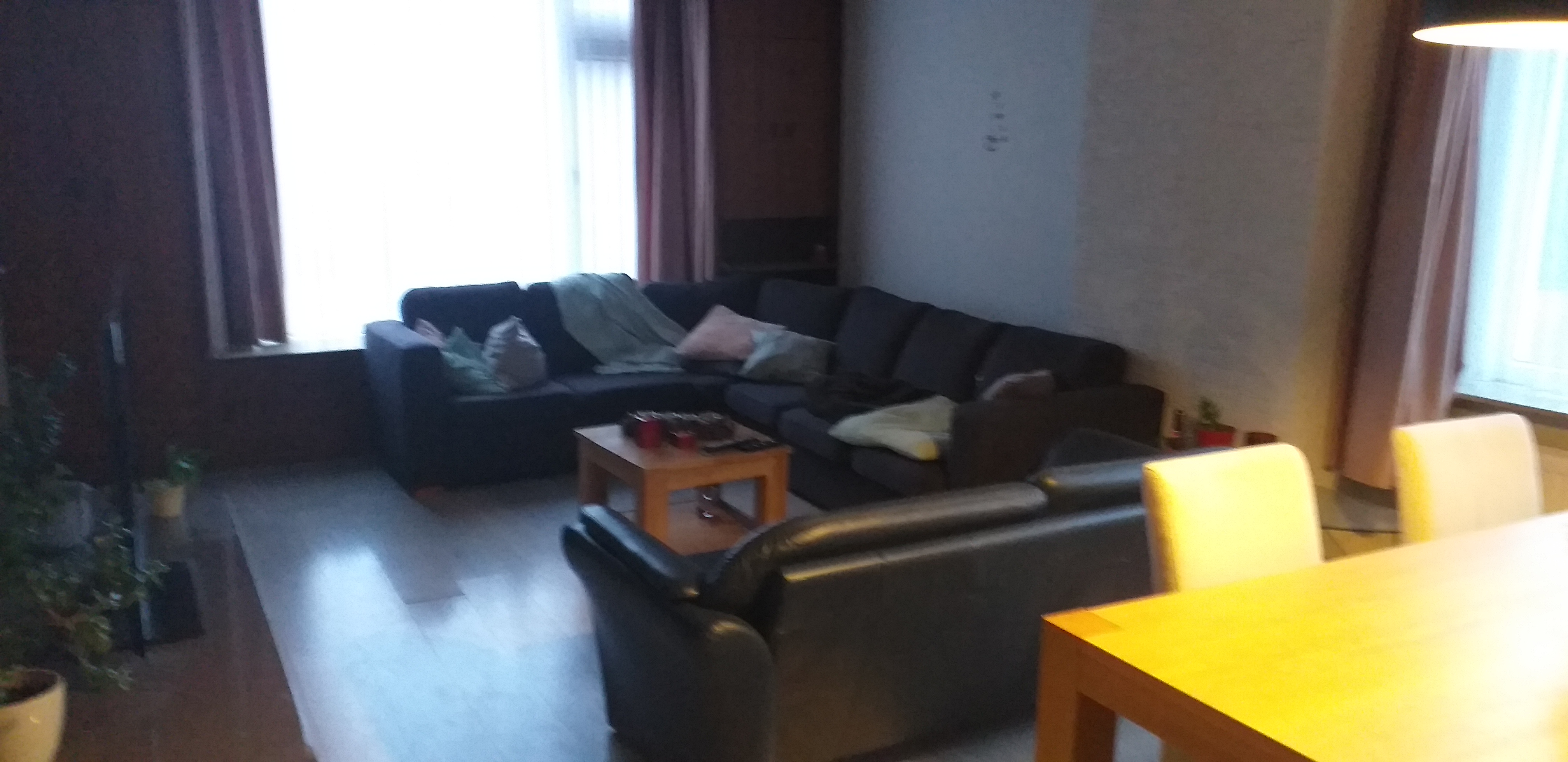 Kamer aan Julianastraat, Leende 5