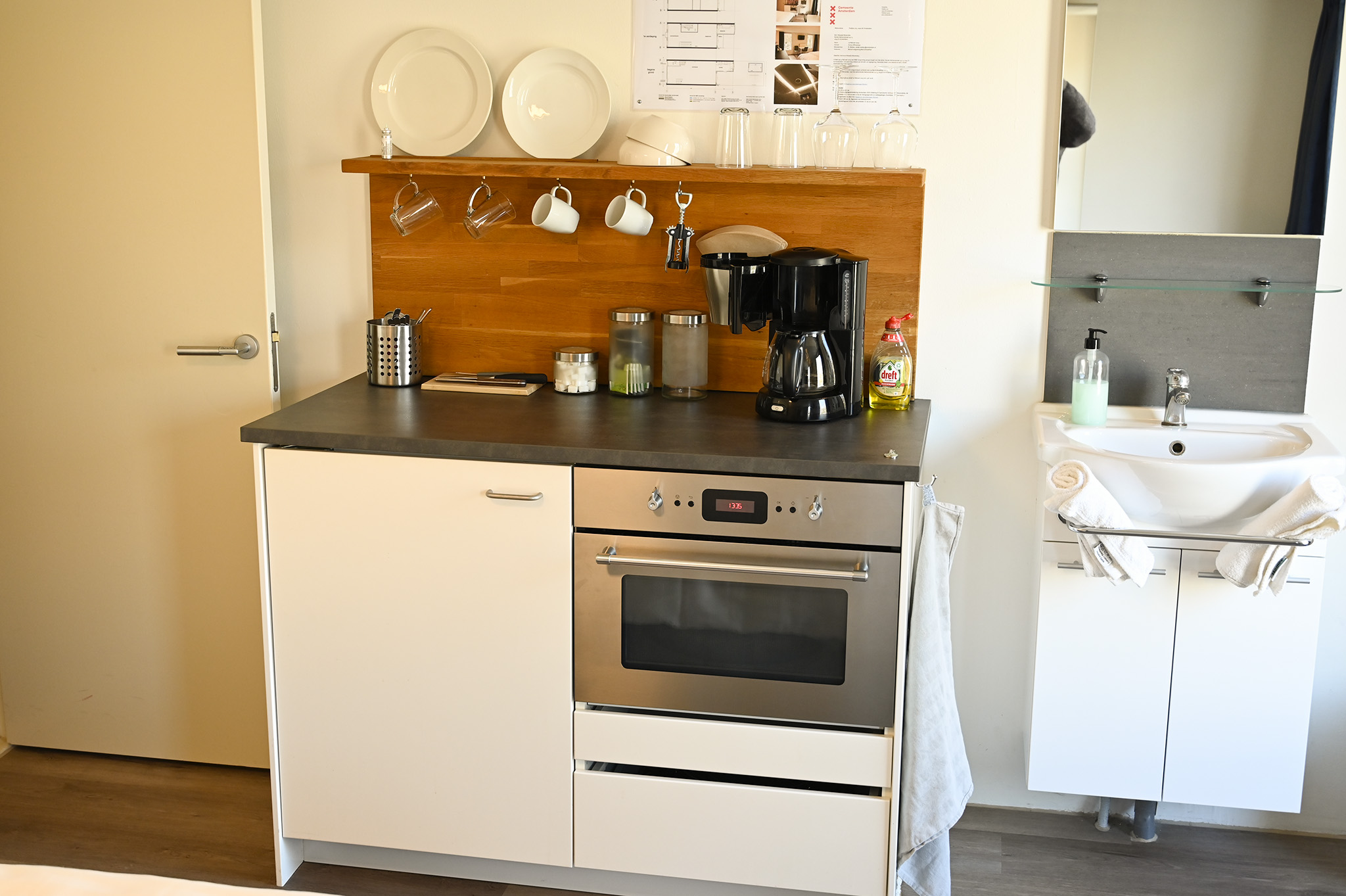 Kamer te huur in Amsterdam – Eerste Helmersstraat – foto 3