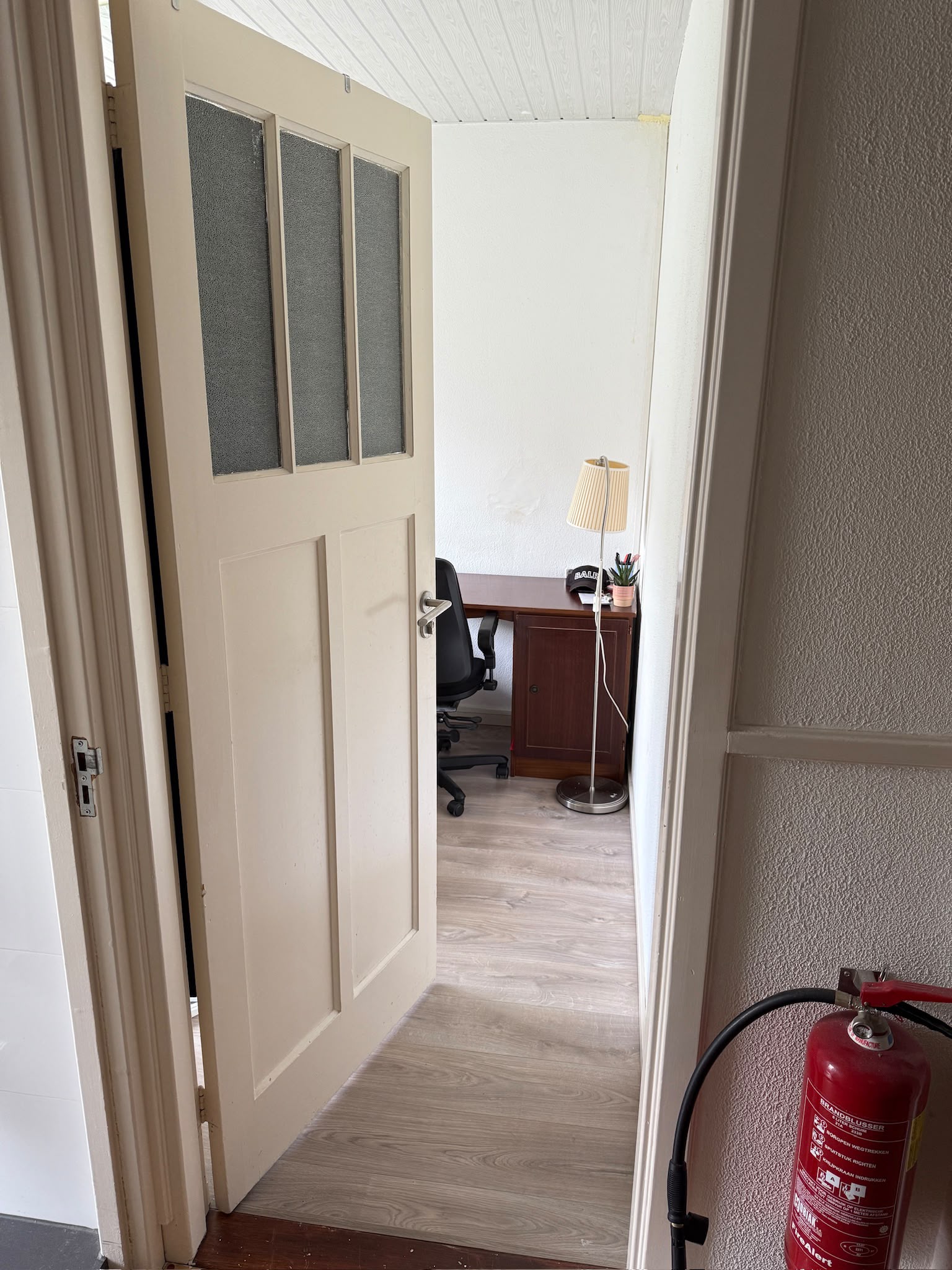 Kamer aan Boendalestraat, Den Haag 6