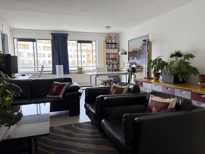 Zimmer bei C. van Eesterenlaan In Amsterdam