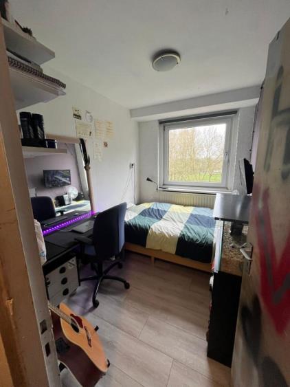 Room for rent 220 euro Pilotenespel, Leeuwarden