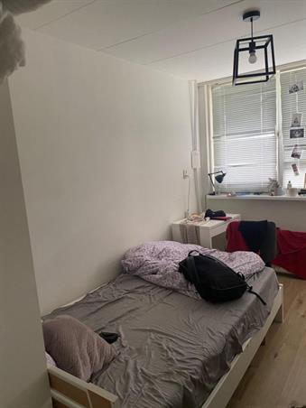 Zimmer bei Ruys de Beerenbrouckstraat In Amsterdam