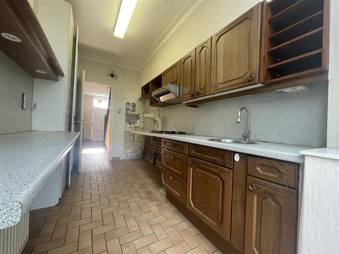 Zimmer bei Professor Scholsstraat In Maastricht