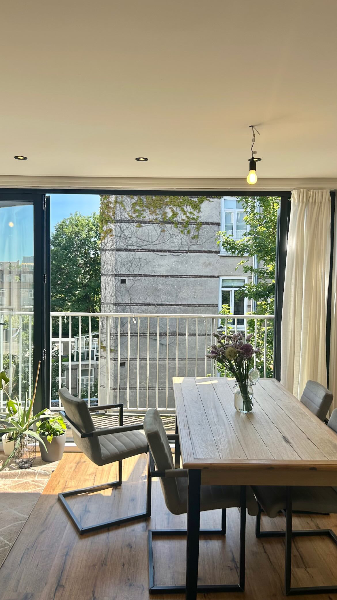 Kamer te huur in Amsterdam – Tweede van Swindenstraat – foto 1