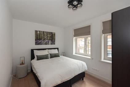 Kamer te huur 1400 euro Zoomstraat, Amsterdam