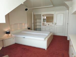 Kamer te huur 500 euro Lange Weistraat, Kerkdriel