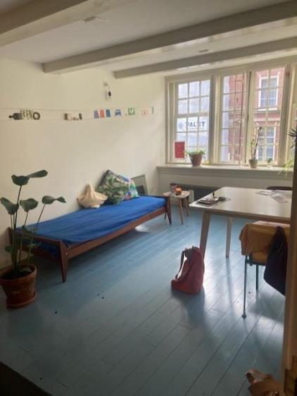 Room for rent 585 euro Oudezijds Achterburgwal, Amsterdam