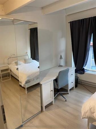 Zimmer bei Frederikstraat In Rotterdam