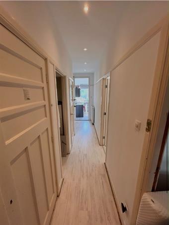 Zimmer bei Cornelis van der Lijnstraat In Den Haag