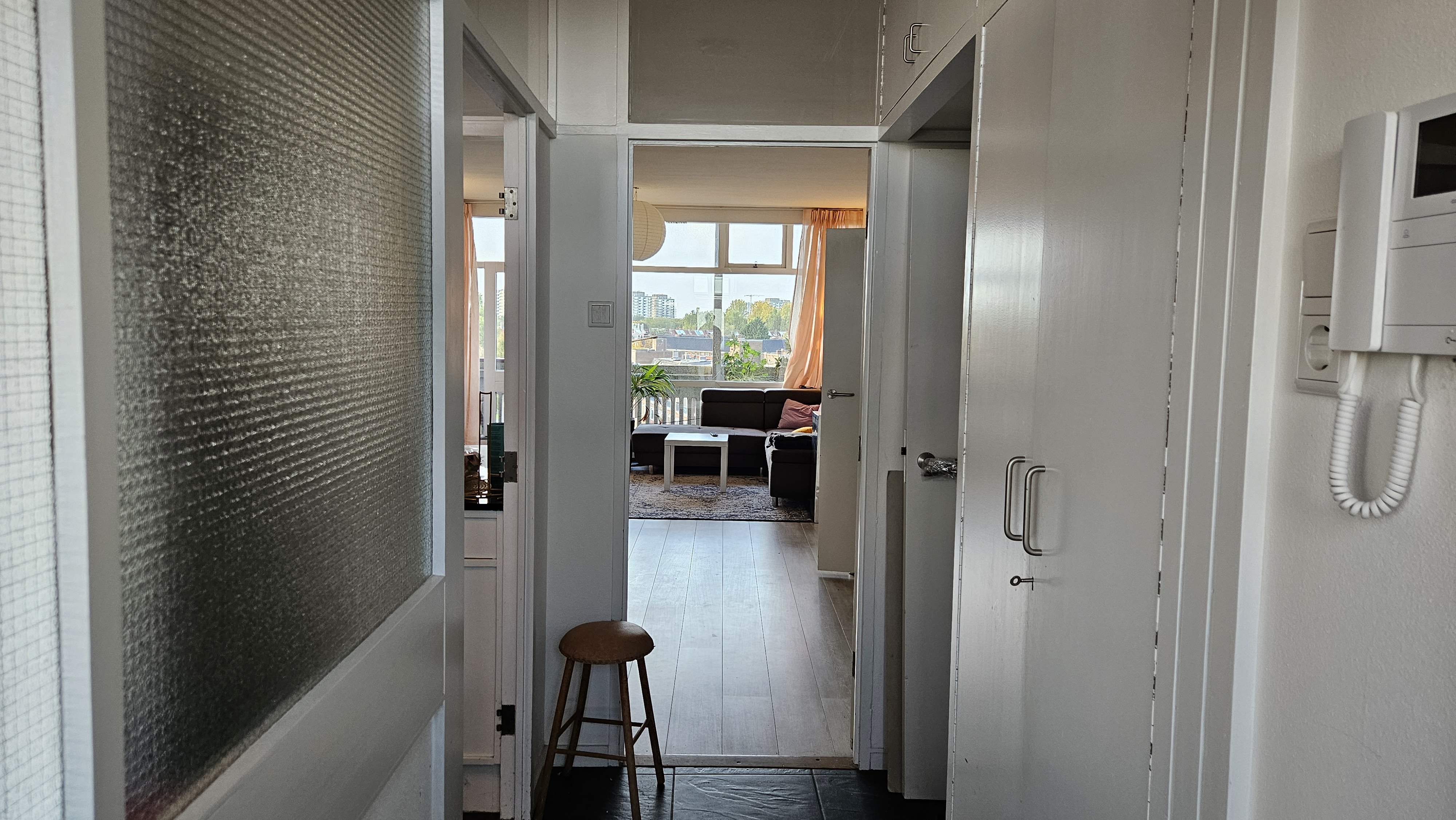 Kamer aan Overtoom, Amsterdam 9