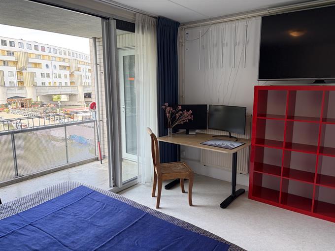Zimmer bei C. van Eesterenlaan In Amsterdam