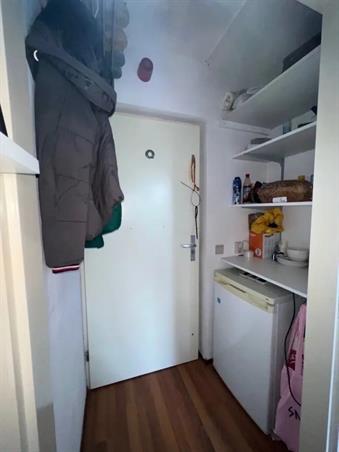 Zimmer bei Obrechtstraat In Den Haag