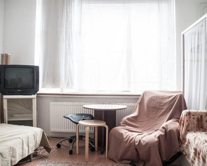 Kamer in Rotterdam, Oppert op Kamernet.nl: Dubbel bed kamer in hart van het centrum