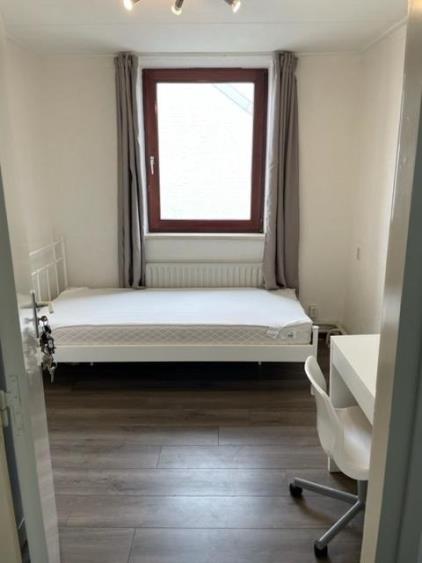 Kamer te huur 400 euro Willemstraat, Heerlen