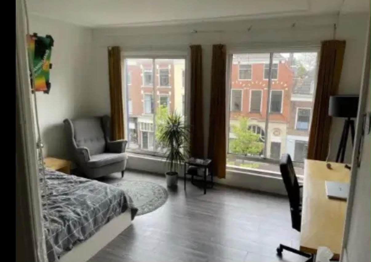 Kamer aan Smitsteeg, Delft 6