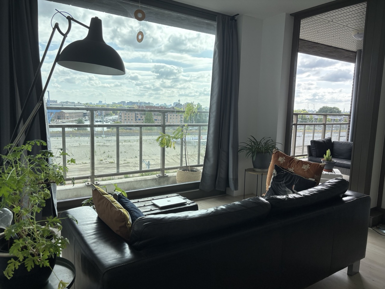 Appartement aan Oostelijke Handelskade, Amsterdam 10