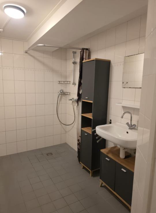 Kamer te huur in Emmen – Weerdingerstraat – foto 2
