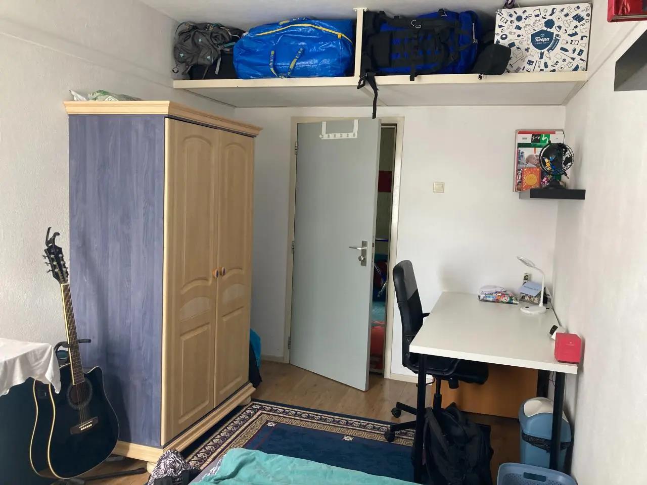 Kamer te huur in Enschede – Calslaan – foto 3