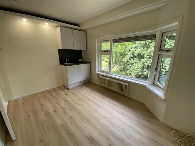 Zimmer bei Molukkenstraat In Groningen