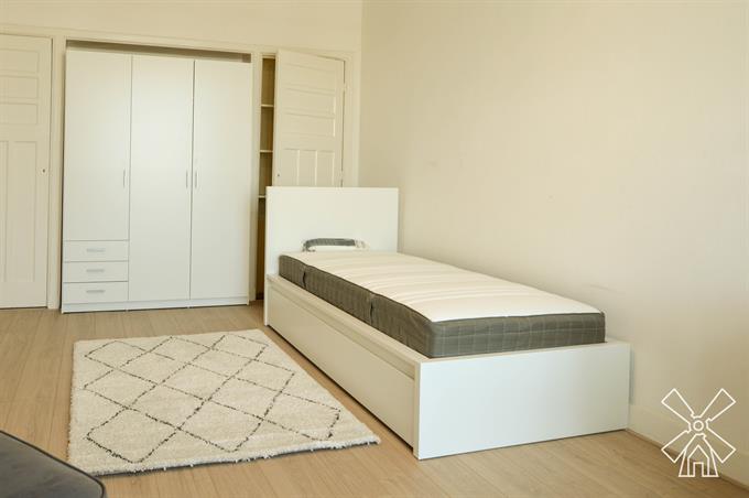 Zimmer bei Goeverneurlaan In Den Haag