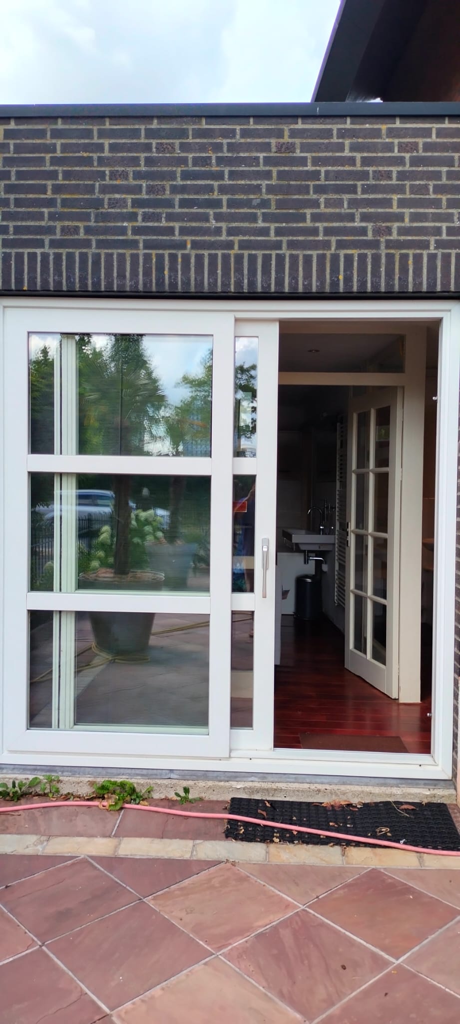 studios for rent on Priamsingel