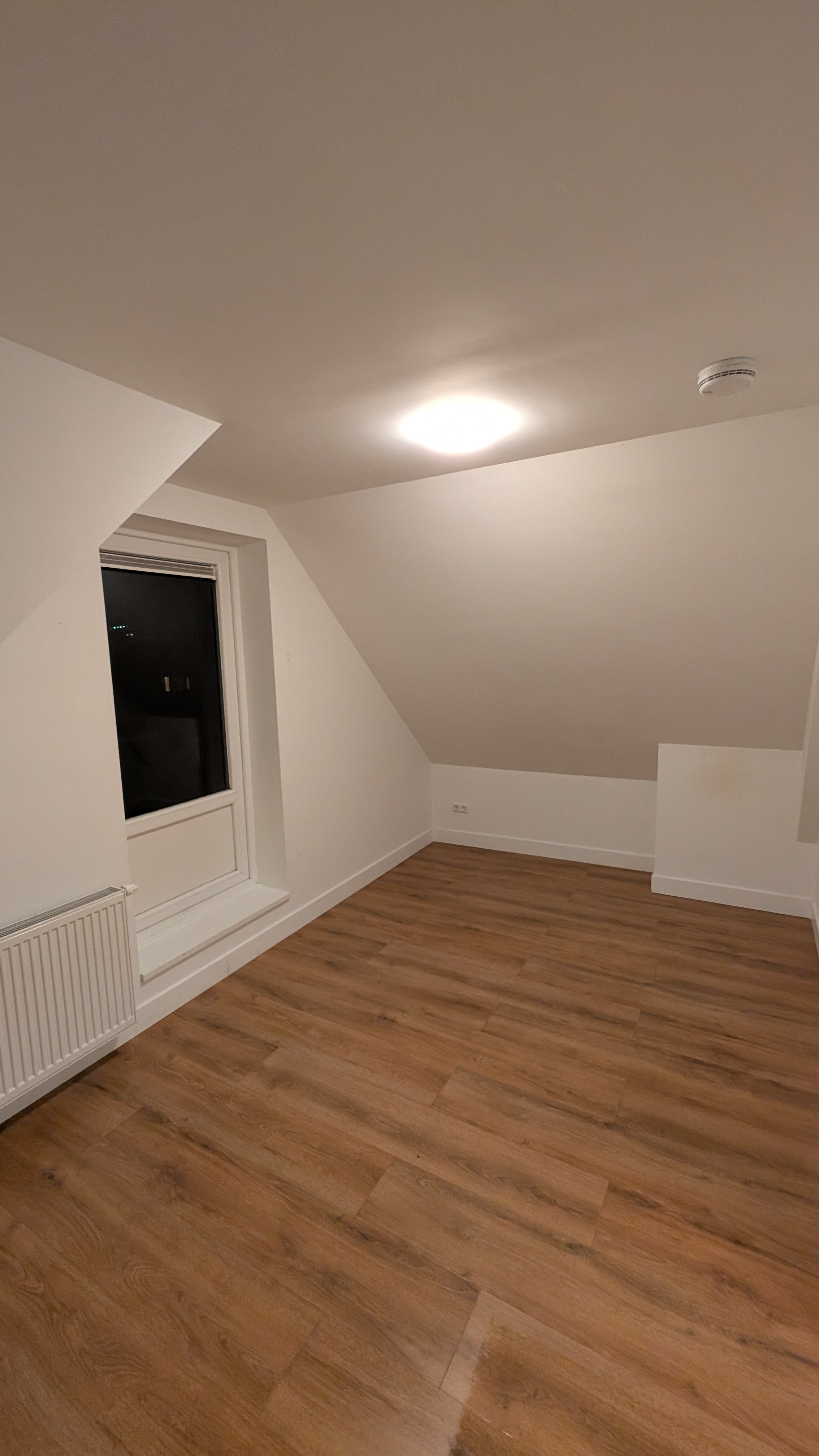 Kamer te huur in Rotterdam – 1e Middellandstraat – foto 1