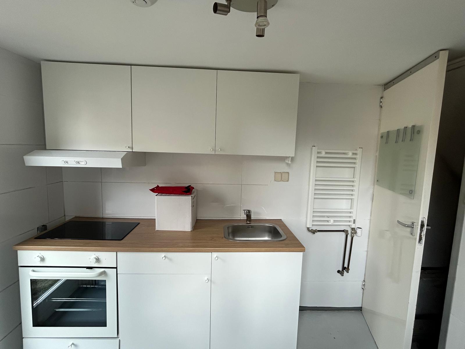 Studio te huur in Rotterdam – Zestienhovensekade – foto 3