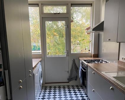 Kamer te huur 1200 euro Helperzoom, Groningen