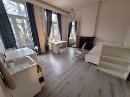 Room for rent 925 euro Statensingel, Maastricht