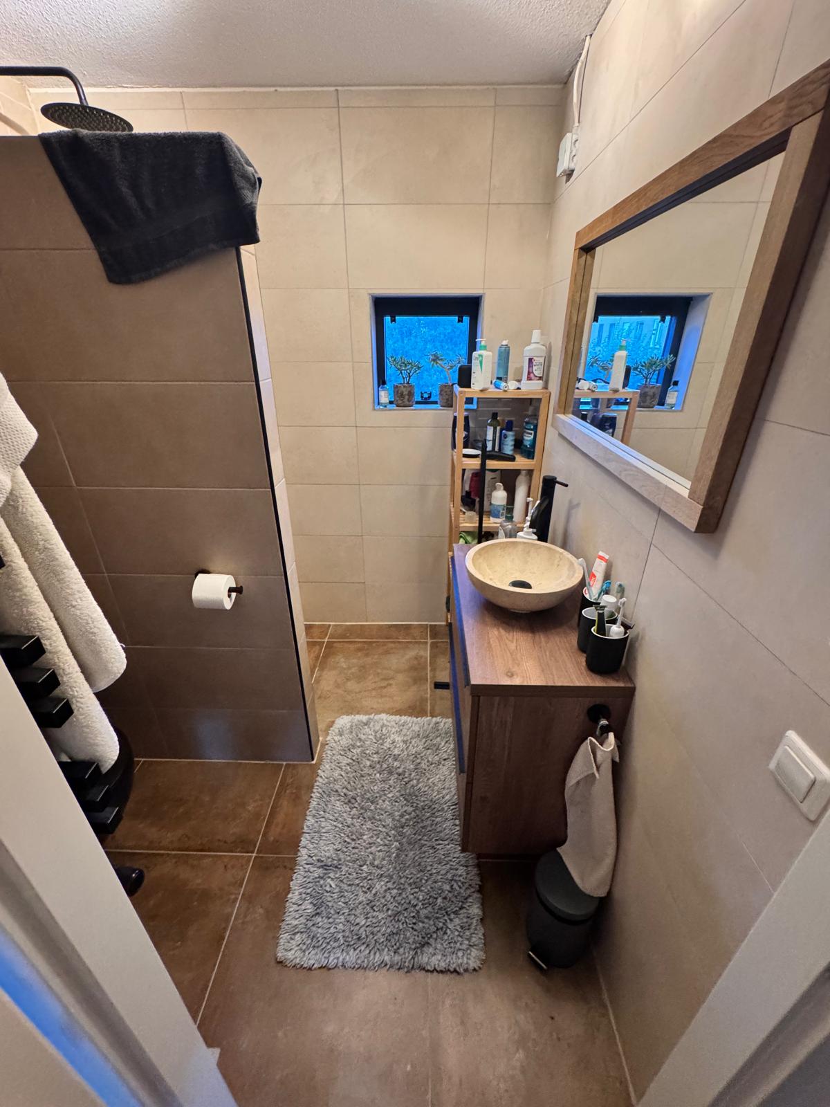 Kamer te huur in Hoofddorp – Poelenburg – foto 3