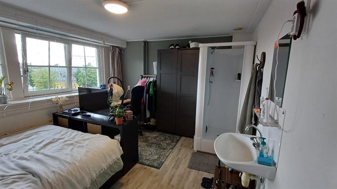 Zimmer bei Deurningerstraat In Enschede
