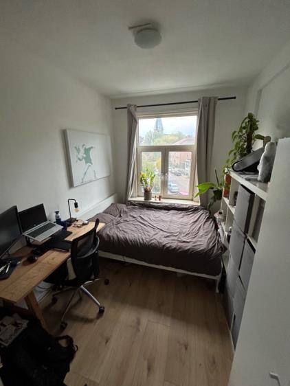 Room for rent 740 euro Nolensstraat, Rotterdam