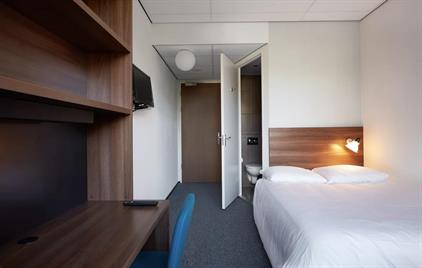 Room for rent 1400 euro Van de Sande Bakhuijzenstraat, Amsterdam