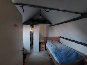 Kamer te huur 365 euro Nassaulaan, Delft