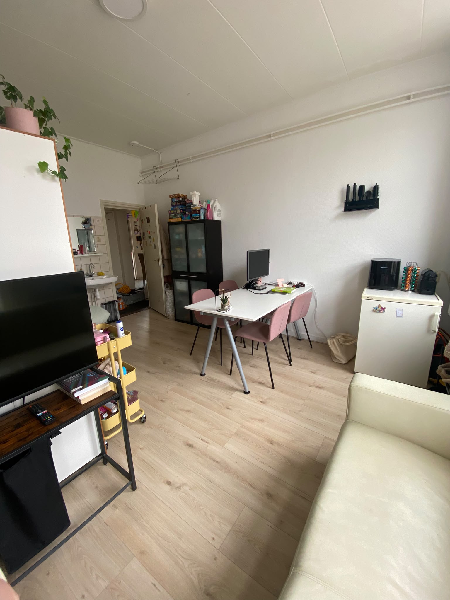 Kamer aan Zweringweg, Enschede 7