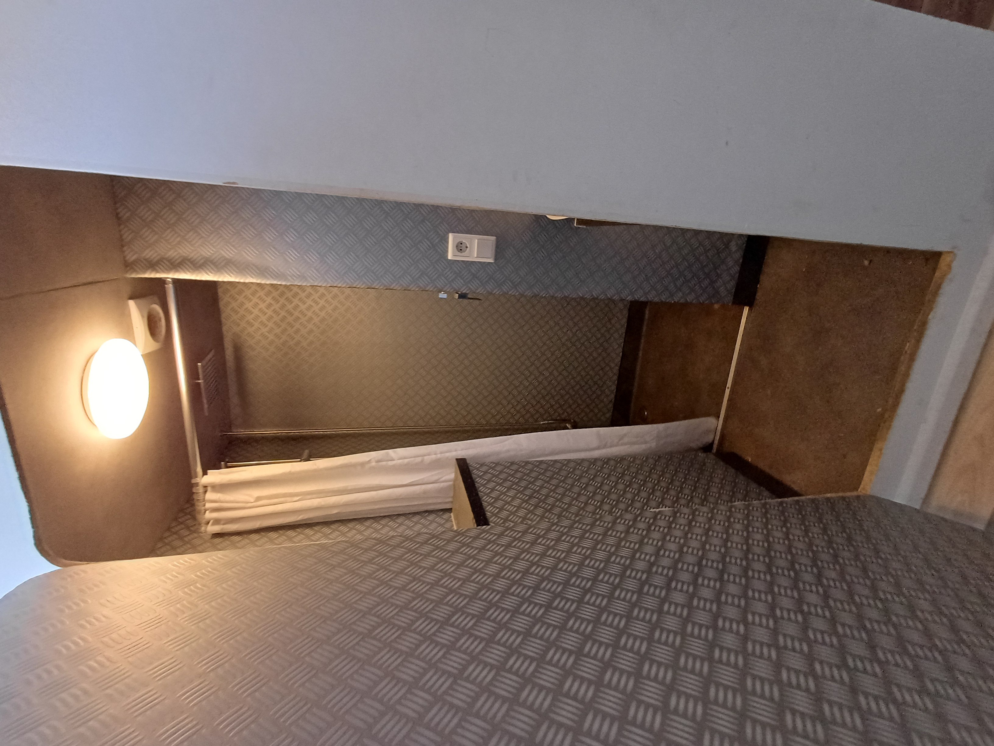 Kamer aan Lovensestraat, Tilburg 5