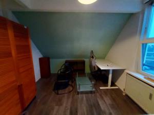 Room for rent 450 euro Markt, Almere