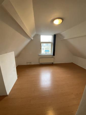Zimmer bei Nieuwe Binnenweg In Rotterdam