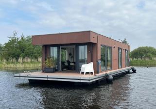 Studio te huur 1750 euro 3e Poellaan, Lisse