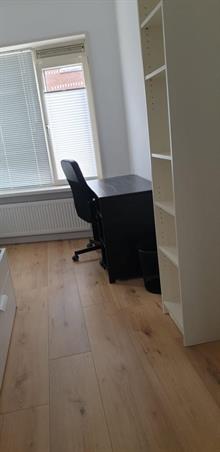 Zimmer bei Willem van Hillegaersbergstraat In Rotterdam