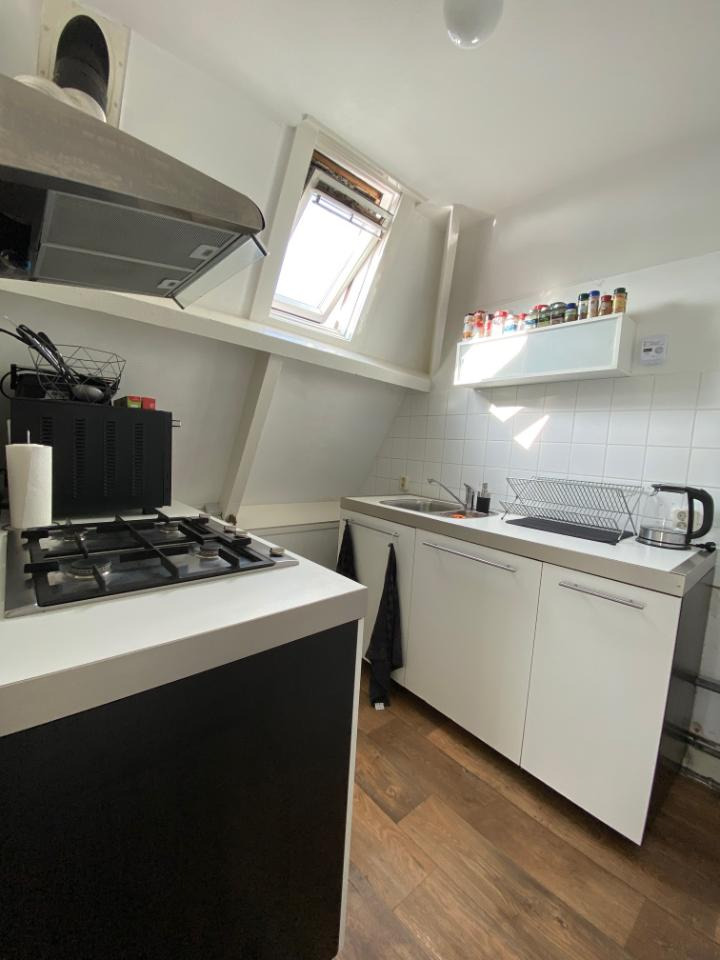 Kamer aan Vlietlaan, Bussum 5