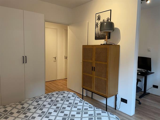 Zimmer bei Karl Weisbardstraat In Rotterdam
