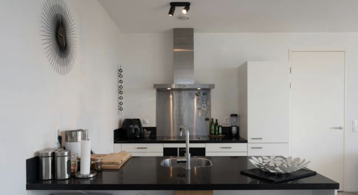 Appartement aan Bercylaan, Amsterdam 7
